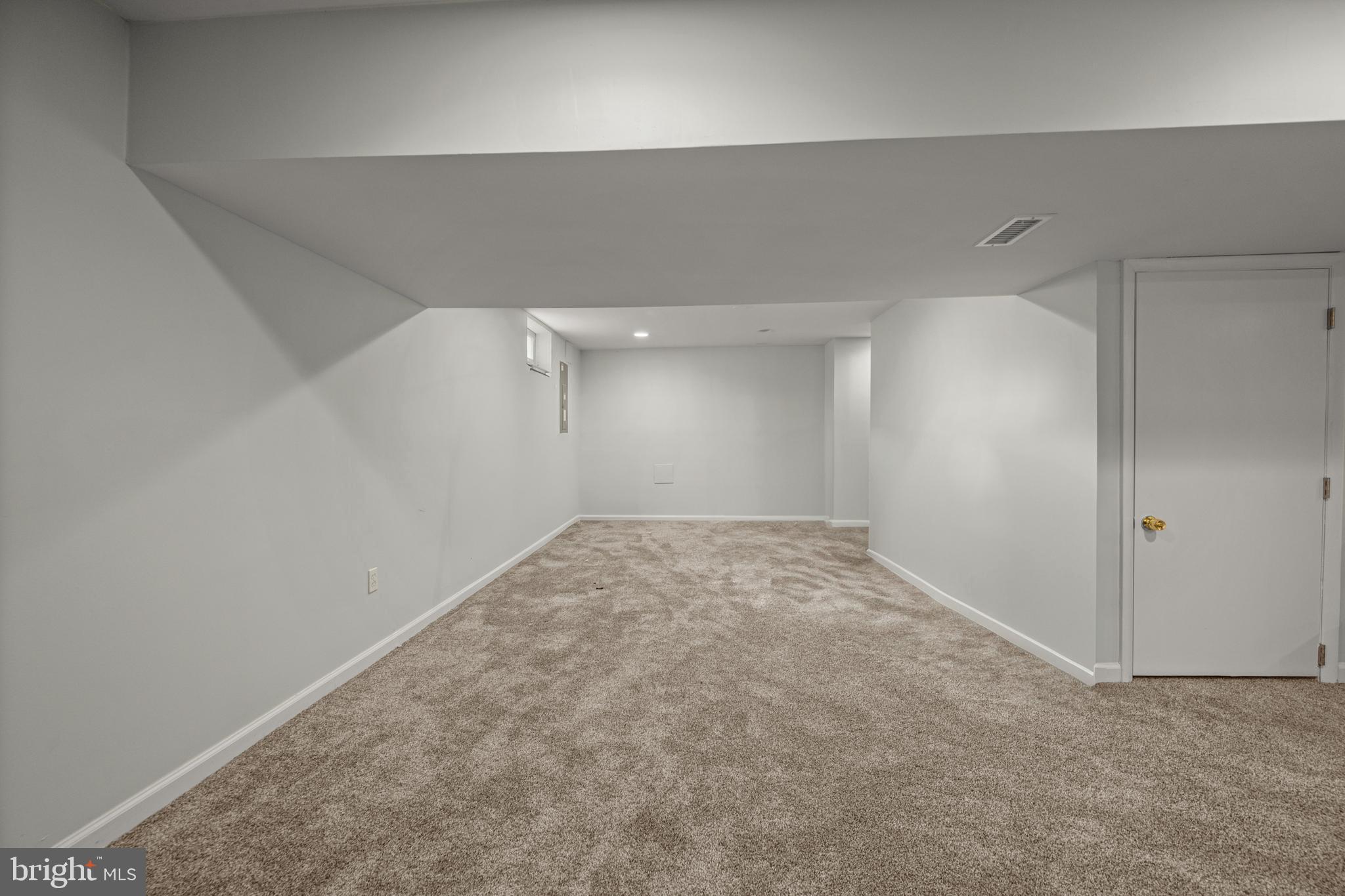 OAKDALE WOODS - Residential