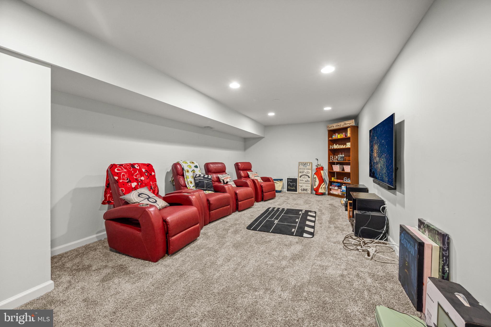 OAKDALE WOODS - Residential