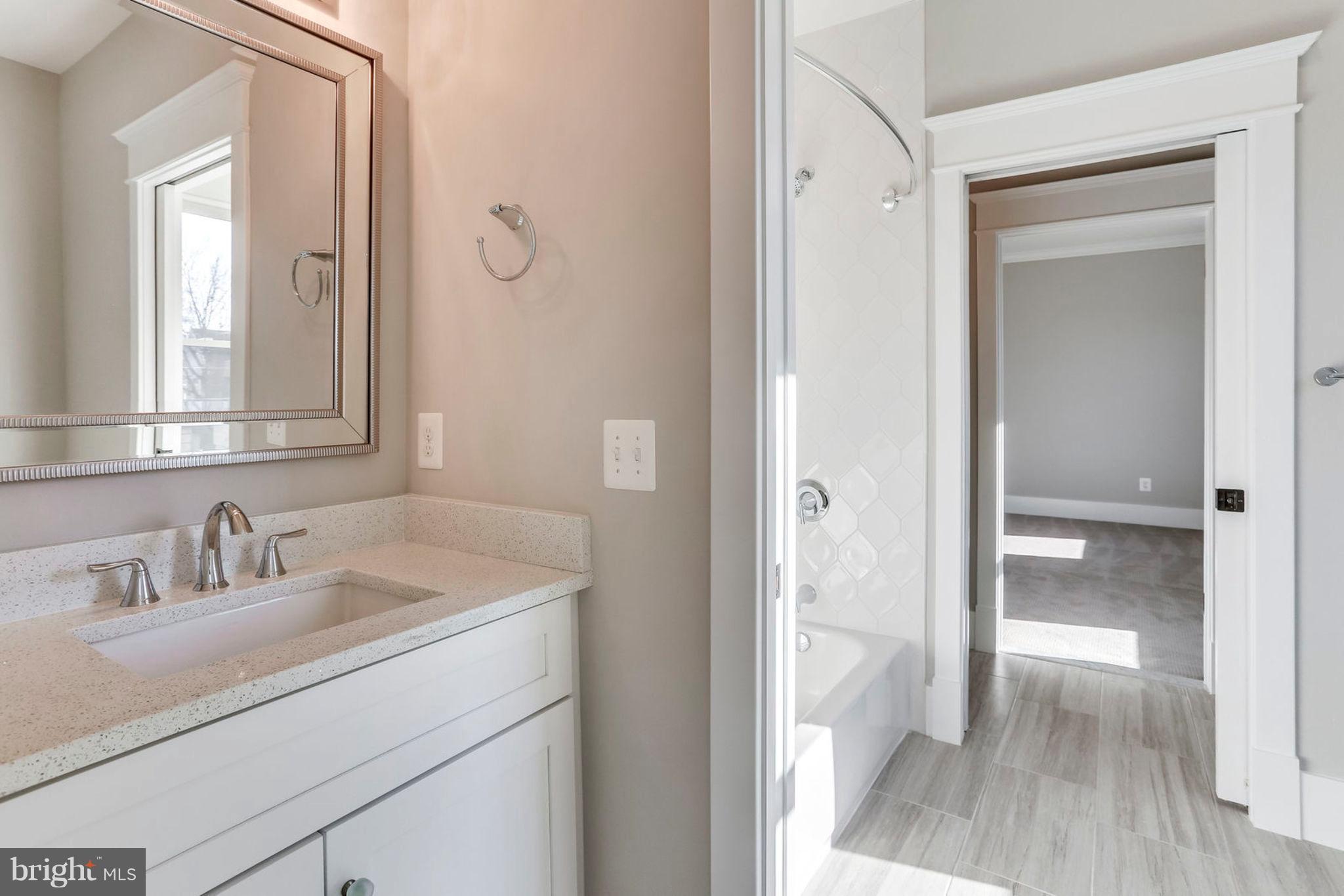 ARLINGTON - Residential