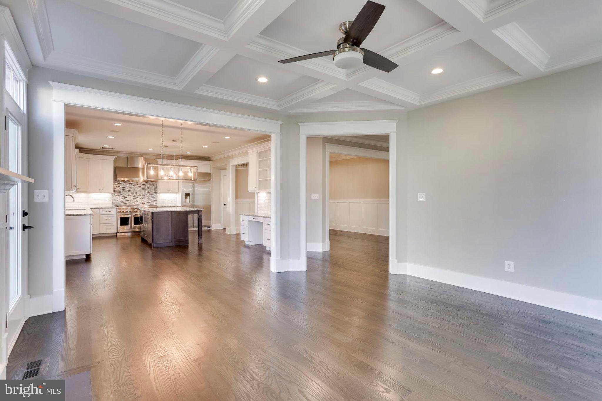 ARLINGTON - Residential