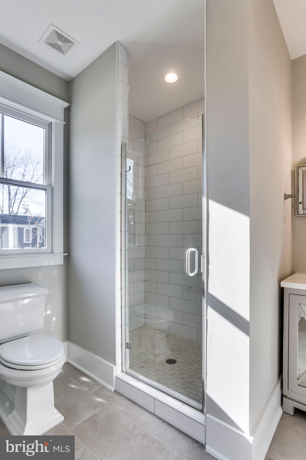 ARLINGTON - Residential