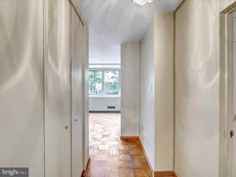 4101 CATHEDRAL AVENUE NW 409