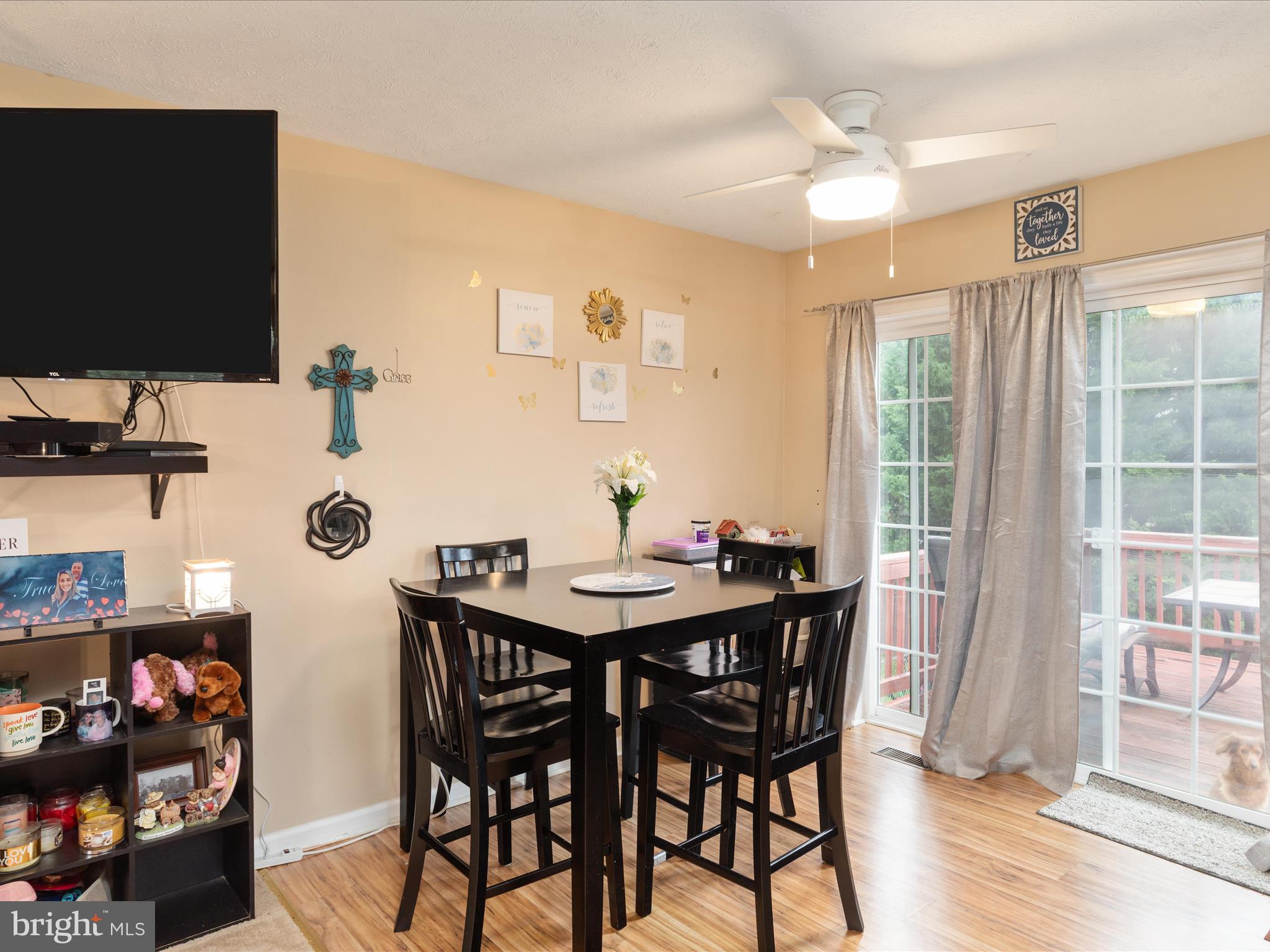 WATERFORD SQUARE - Residential