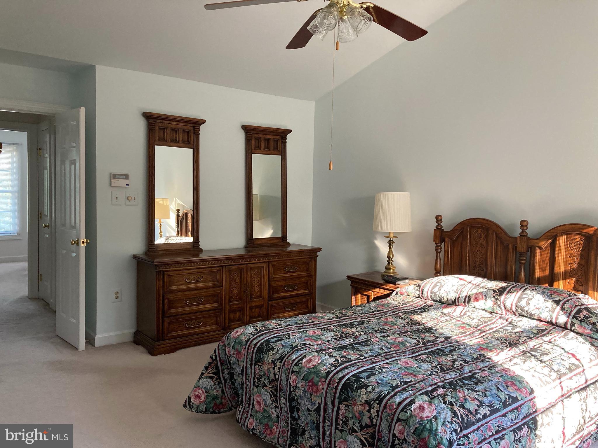 CENTRE RIDGE - Residential