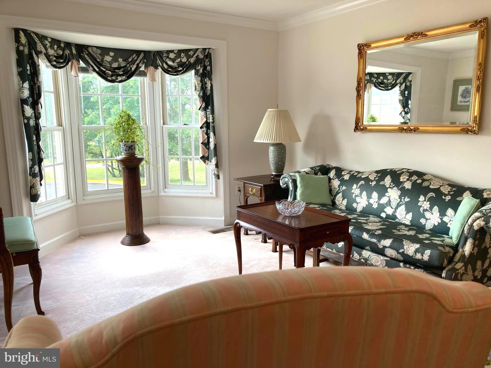 CENTRE RIDGE - Residential