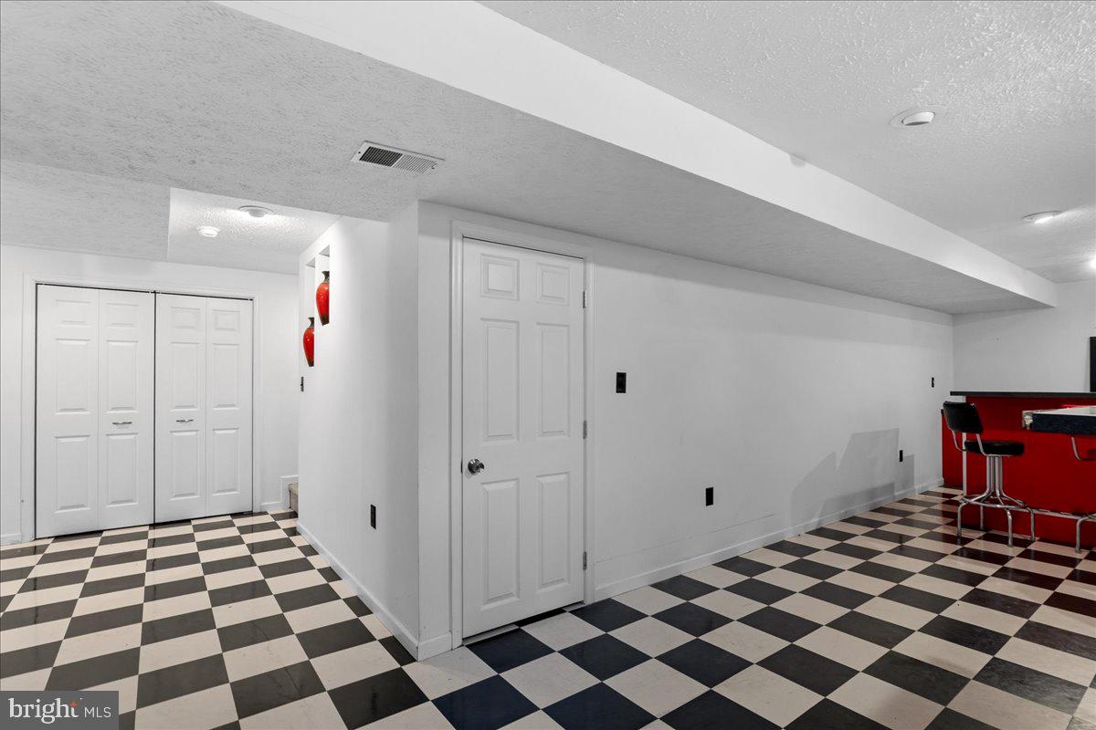 FREDERICKTOWNE ESTATES - Residential