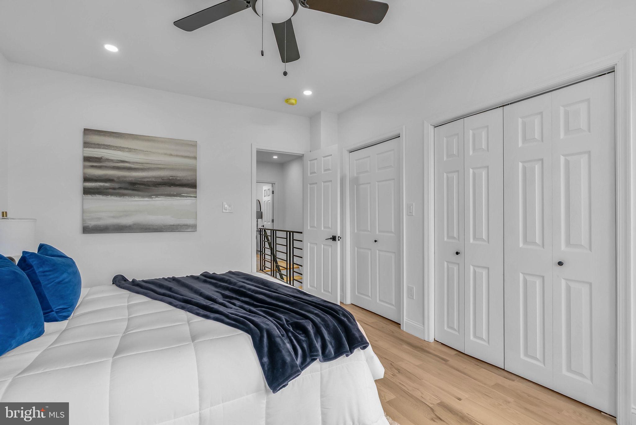 POINT BREEZE - Residential