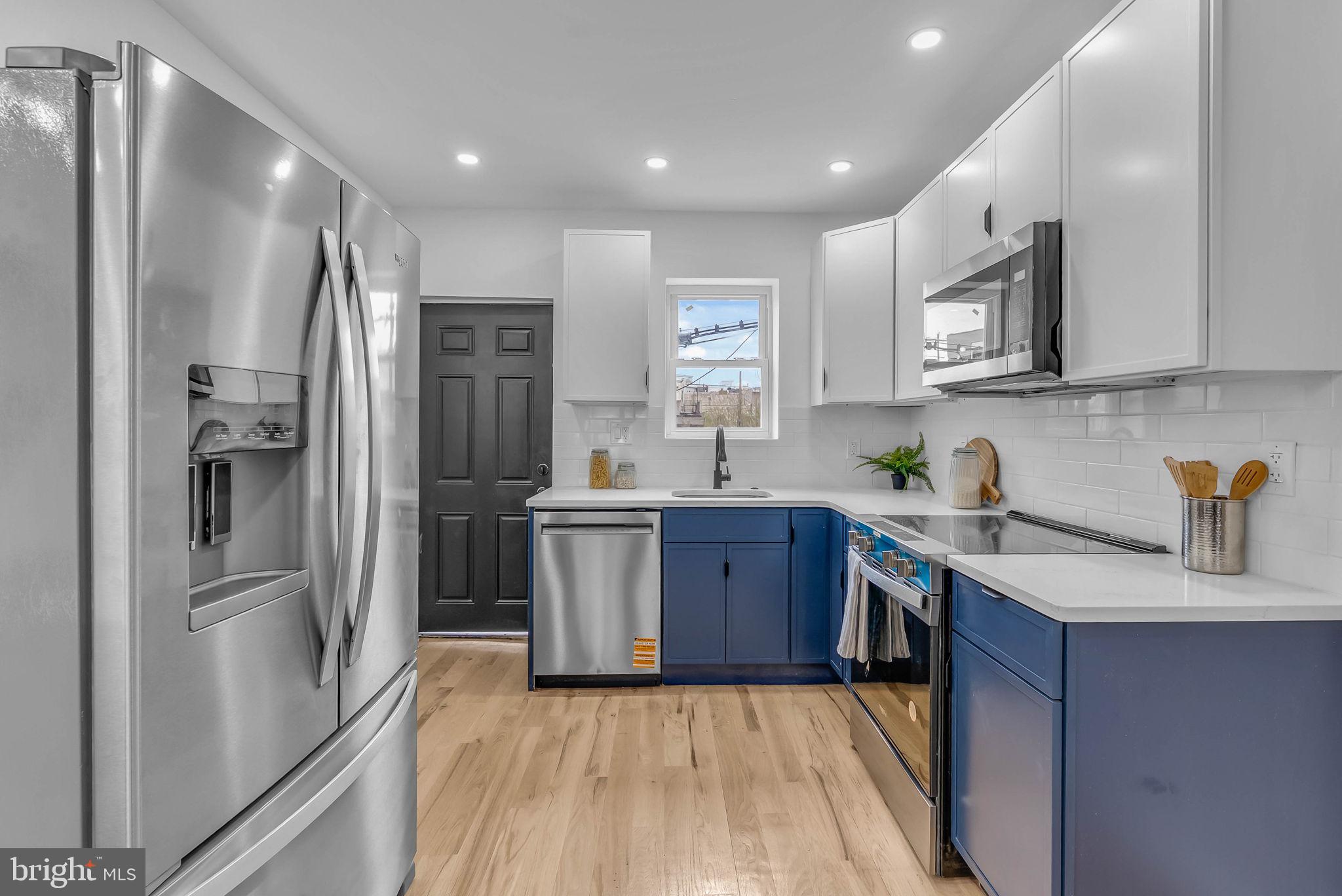 POINT BREEZE - Residential