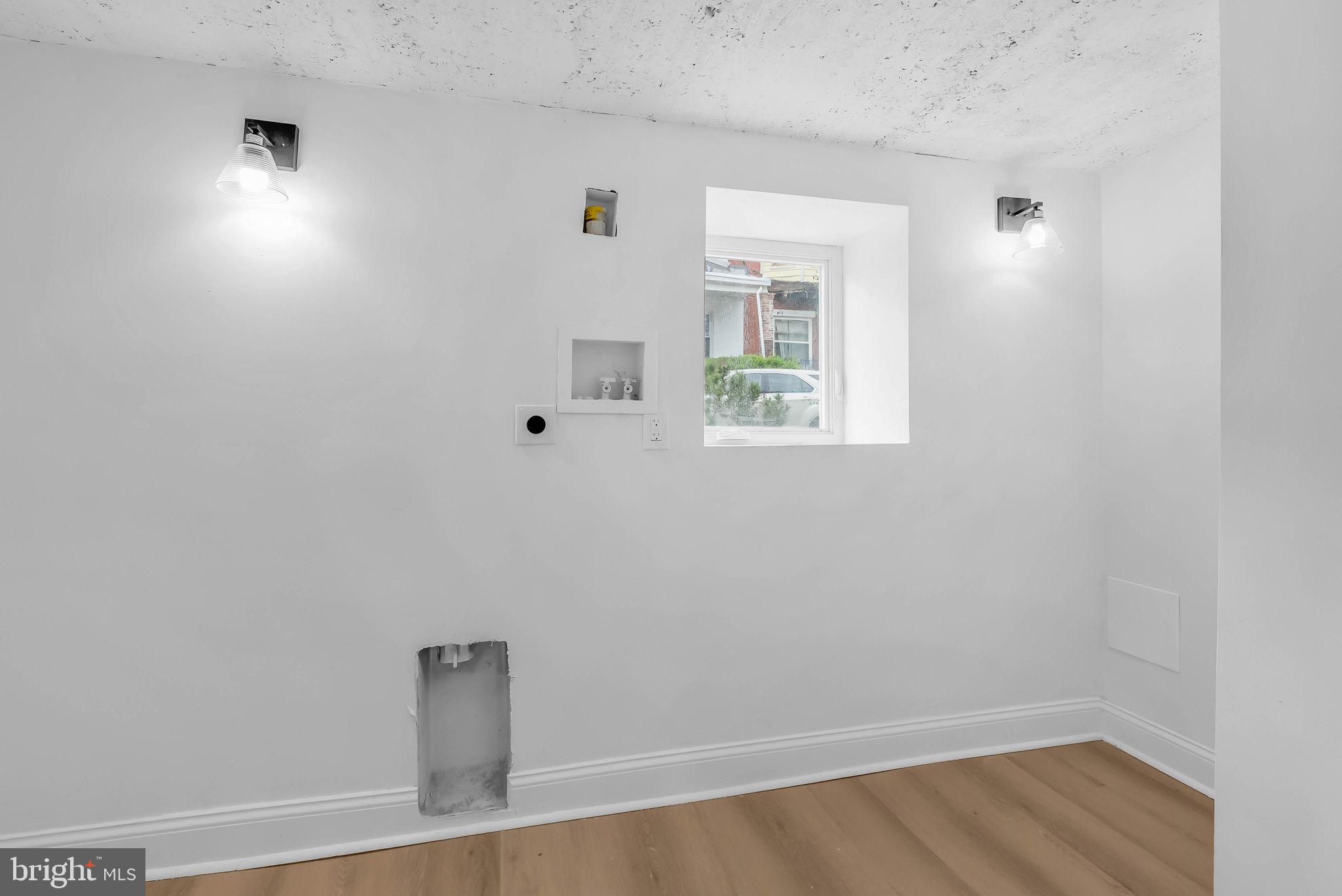 POINT BREEZE - Residential