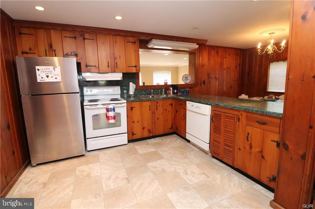 NONE AVAILABLE - Residential Income