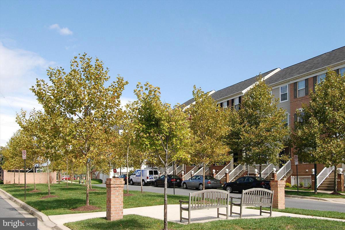 HEARTHSTONE VILLAGE - Residential