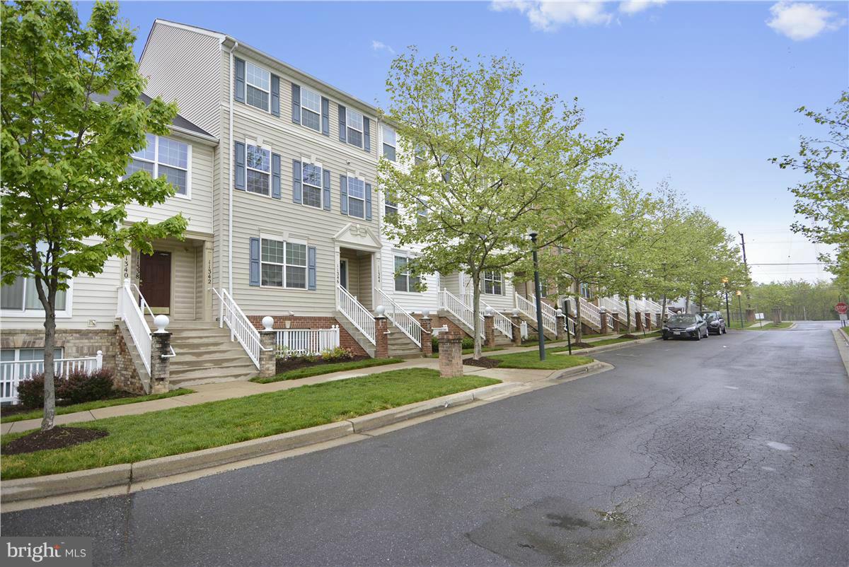 HEARTHSTONE VILLAGE - Residential