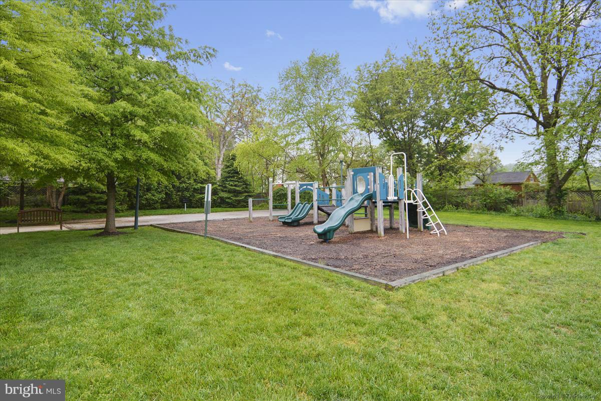 HEARTHSTONE VILLAGE - Residential