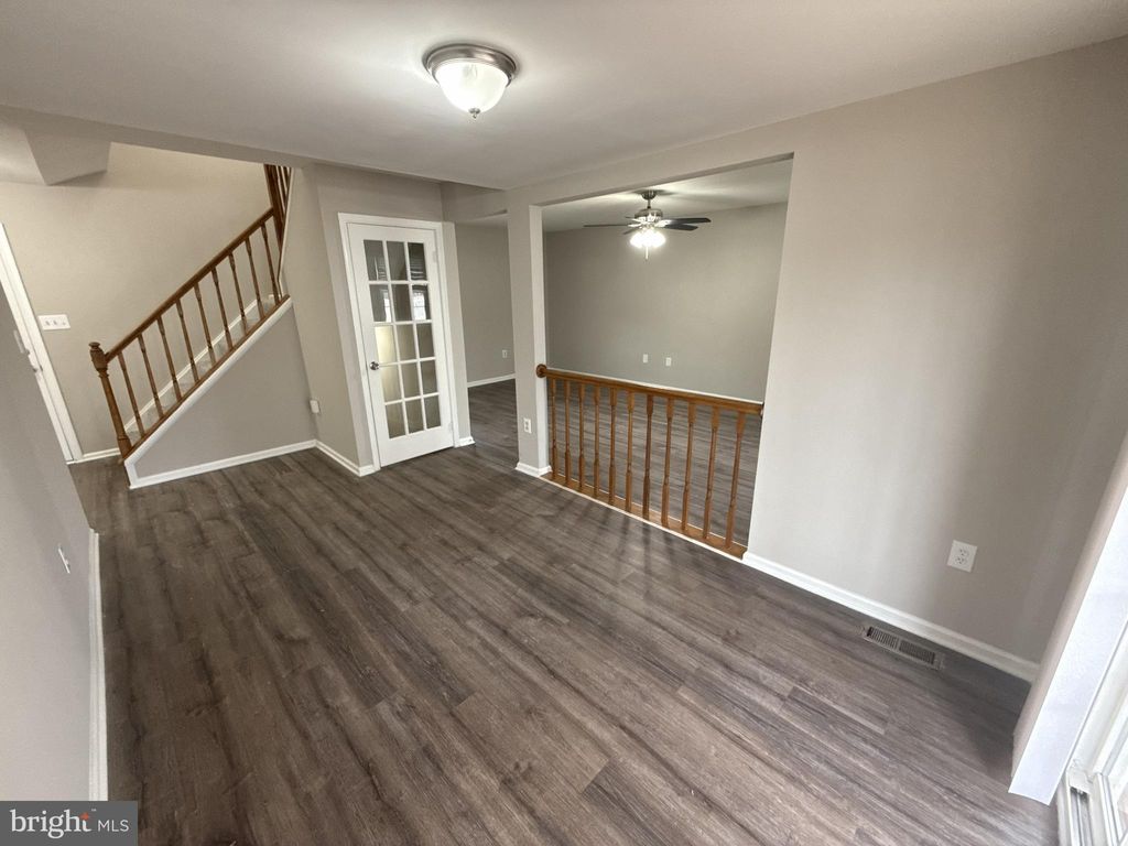 Photo of 7604 Fox Hunt Court, CLINTON, MD 20735 (MLS # MDPG2197336)