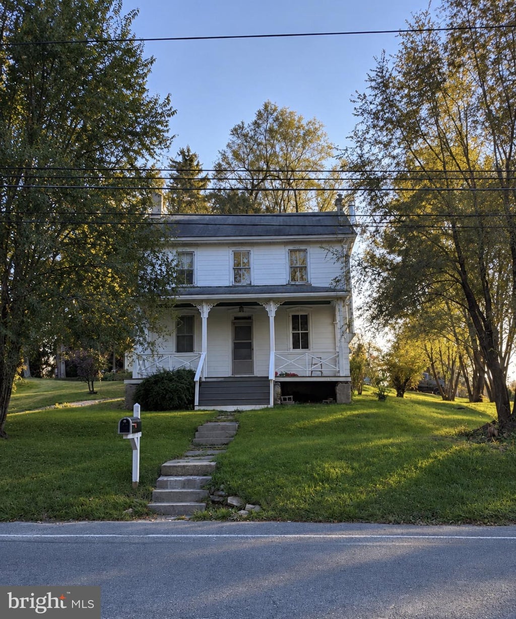 Photo of 1030 Willow Street Pike, LANCASTER, PA 17602 (MLS # PALA2097776)
