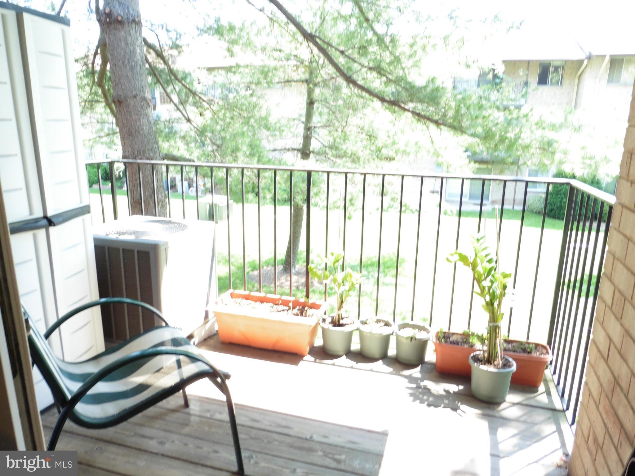 HERITAGE KNOLL - Residential