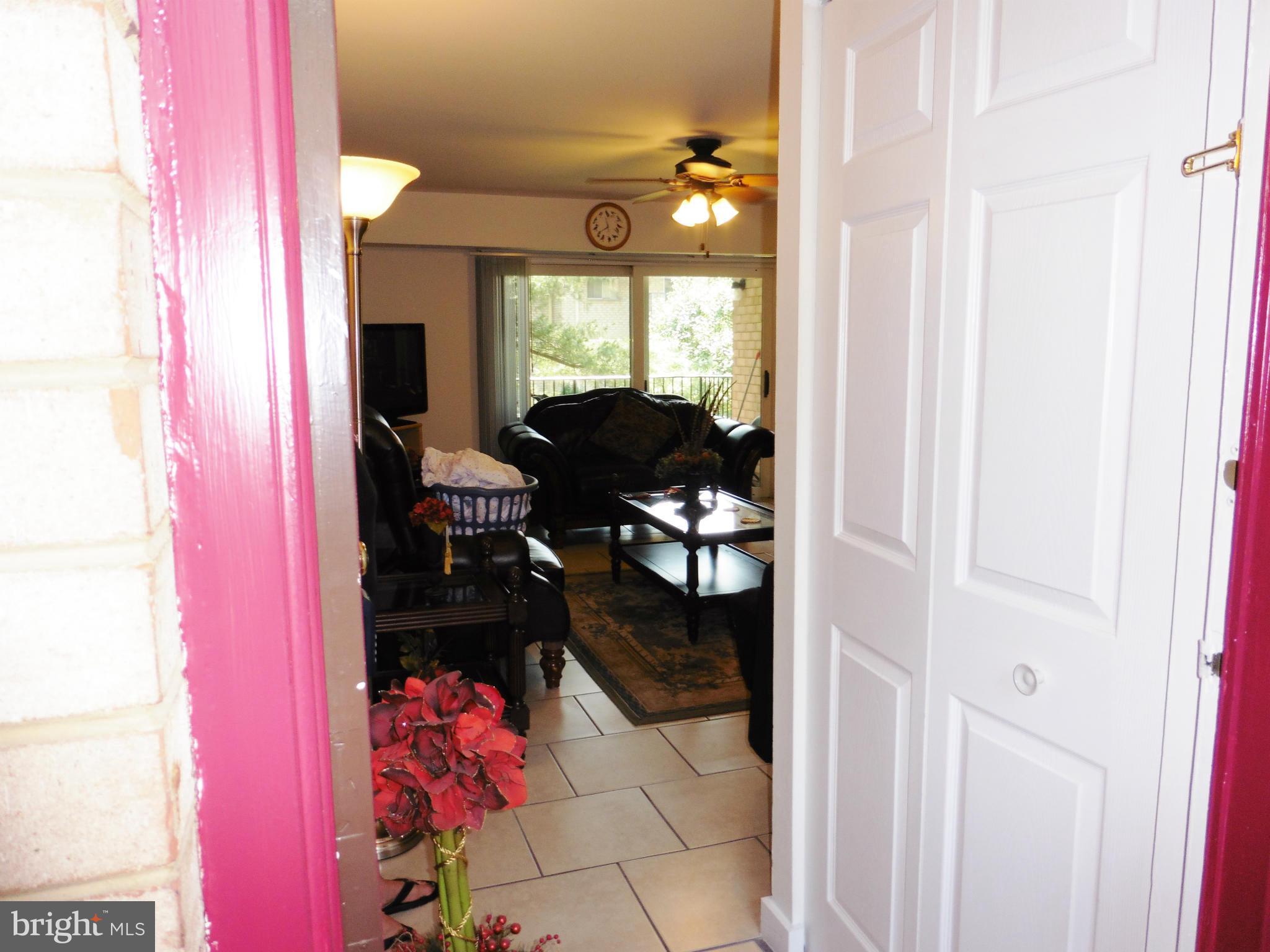 HERITAGE KNOLL - Residential