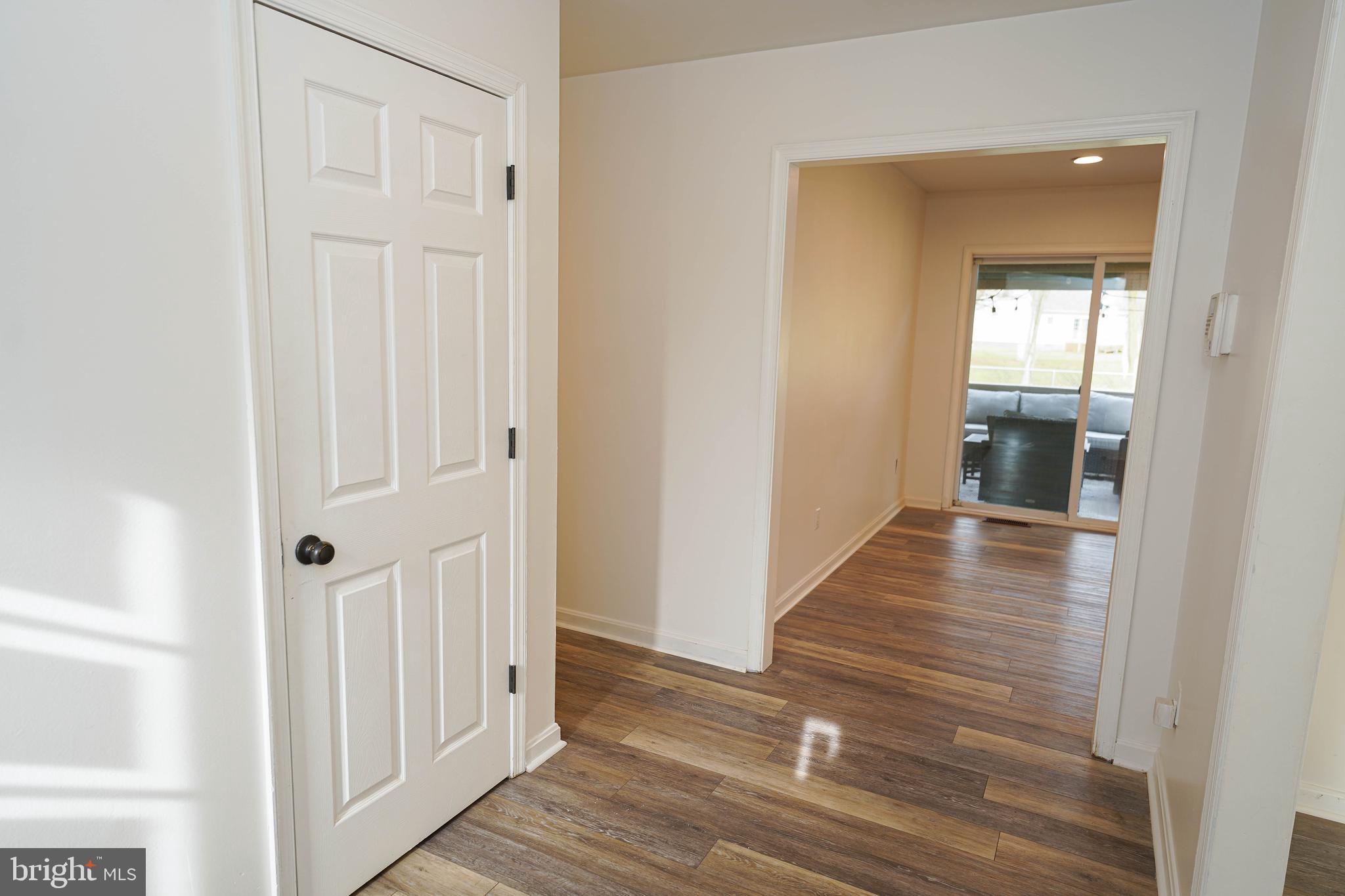 KING WILLIAMS COURT - Residential Lease