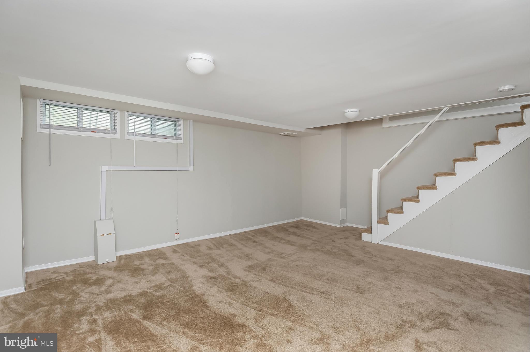 NORTHWOOD - Residential