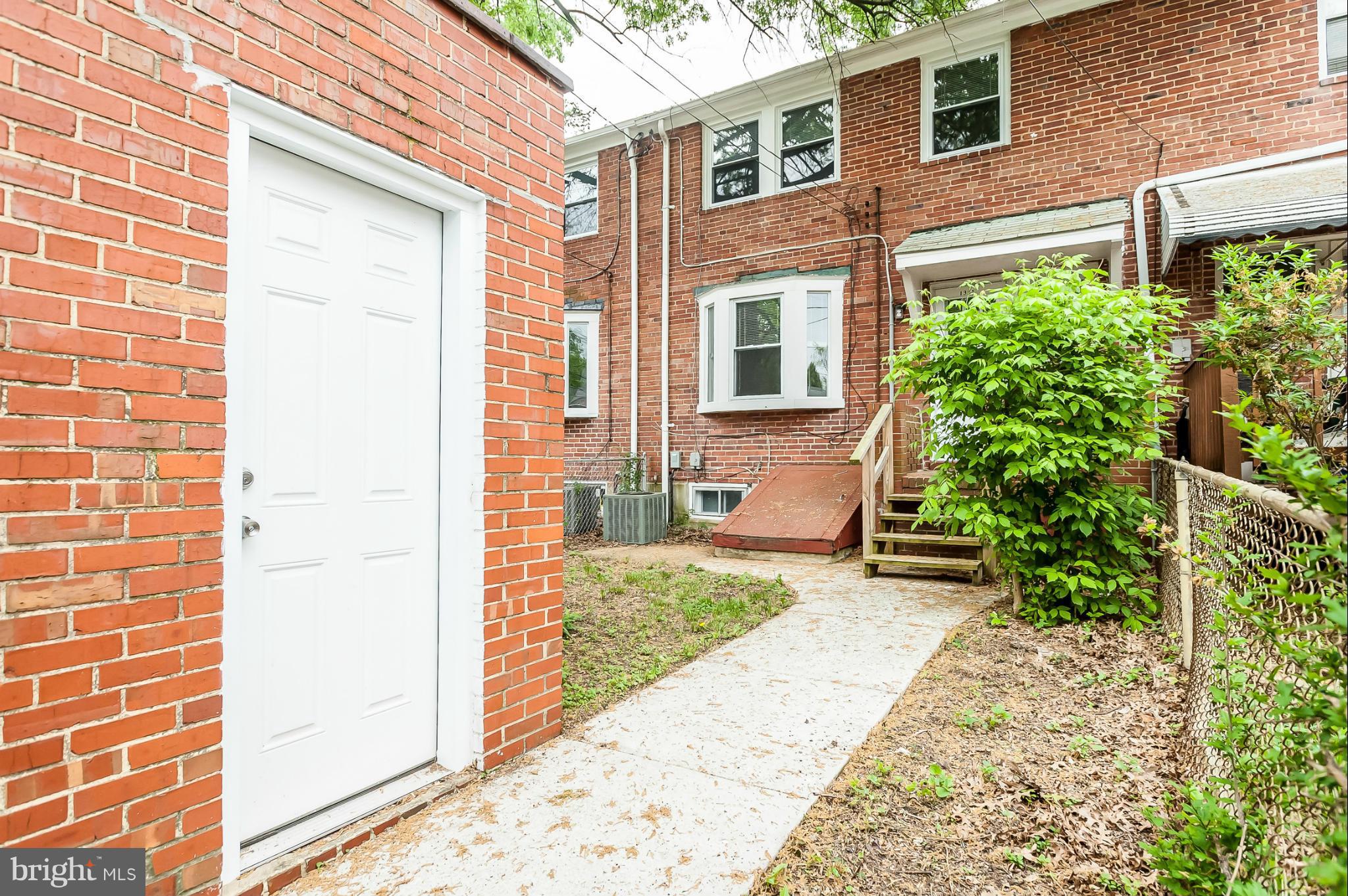 NORTHWOOD - Residential