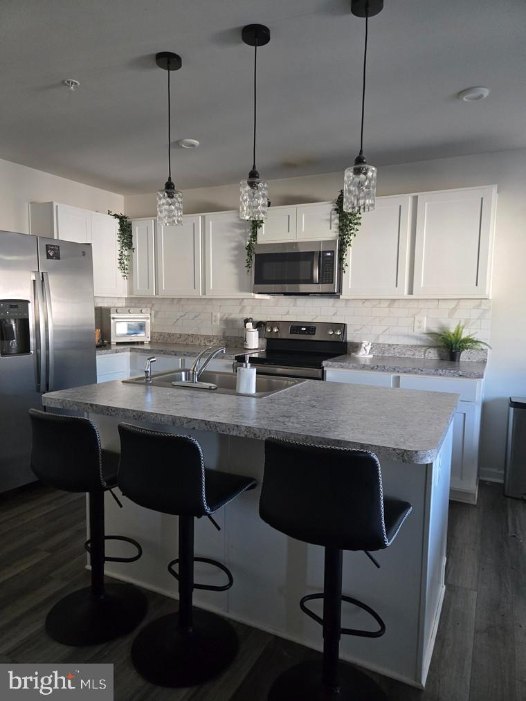 11 SUGARBERRY DRIVE