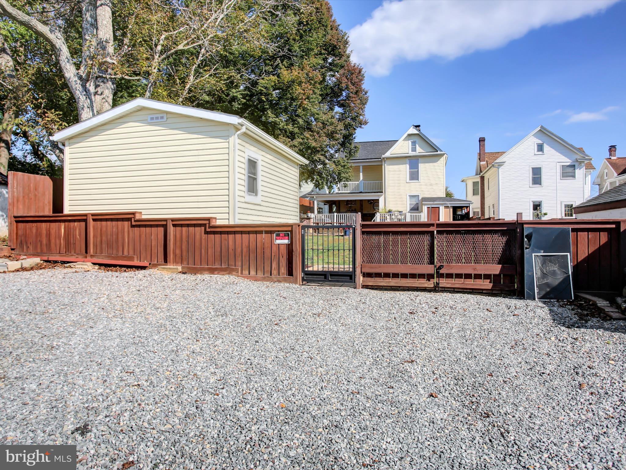 WAYNESBORO BOROUGH - Residential