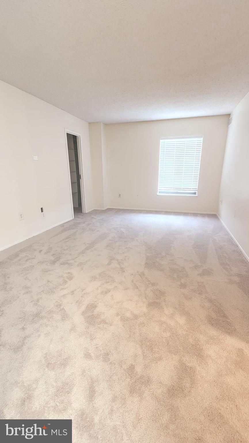 CENTURY SOUTH - Residential Lease