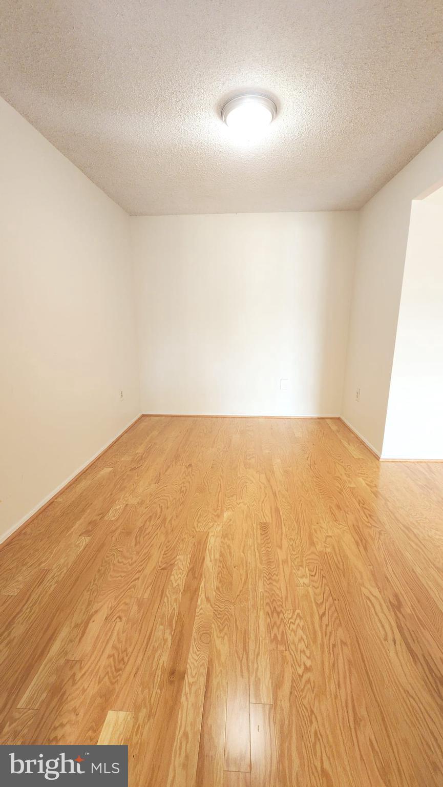 CENTURY SOUTH - Residential Lease