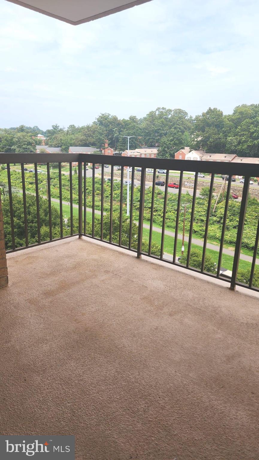 CENTURY SOUTH - Residential Lease