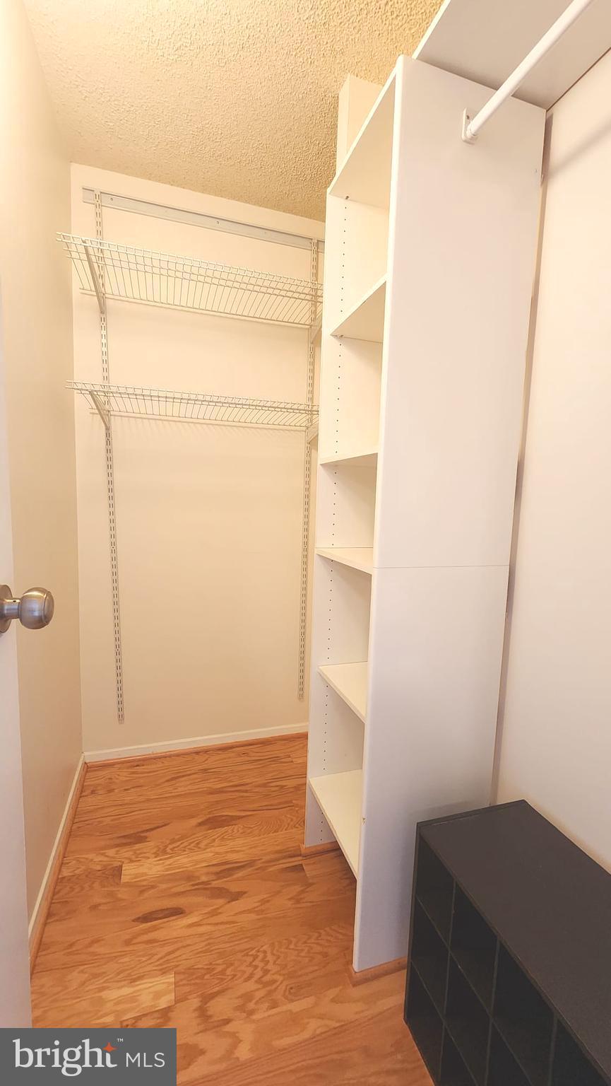 CENTURY SOUTH - Residential Lease