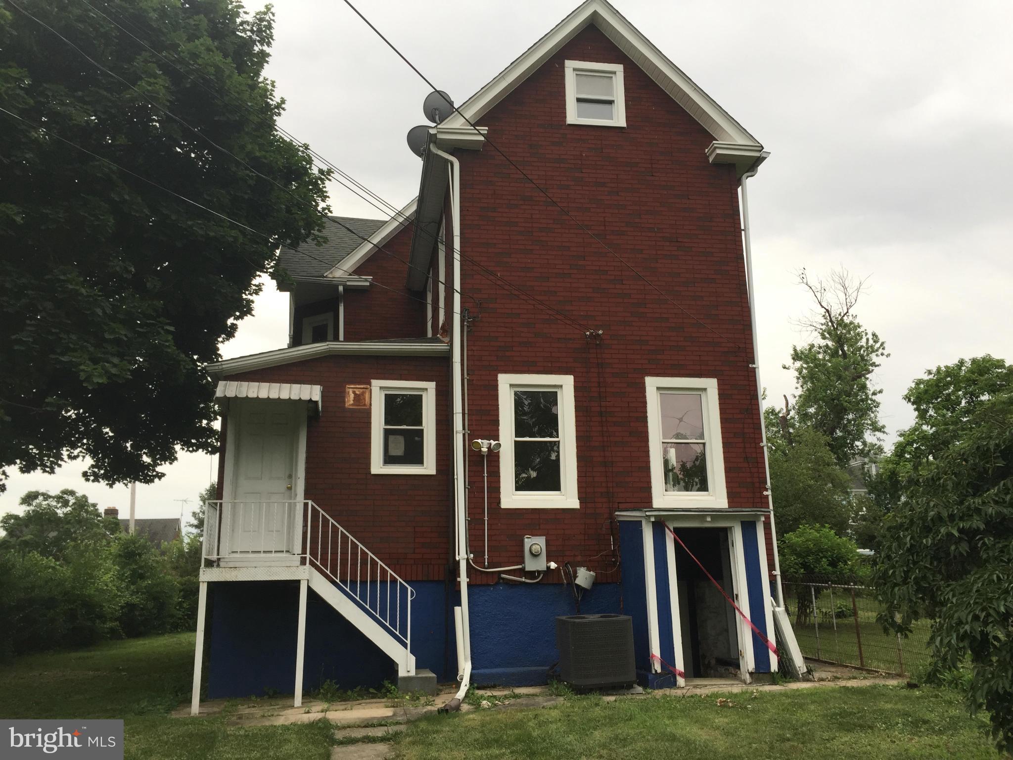 TAYLOR HEIGHTS - Residential