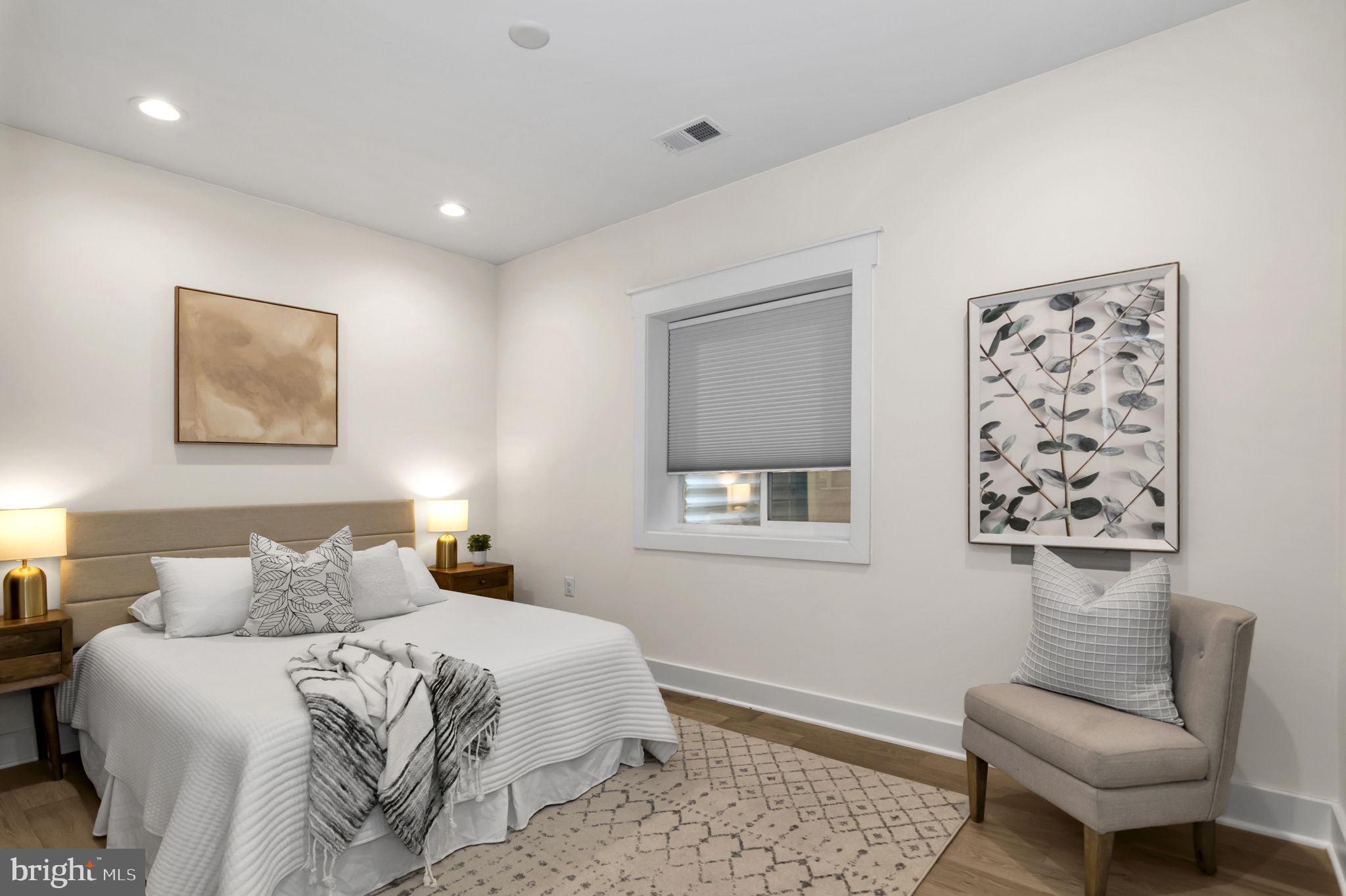 DEL RAY - Residential