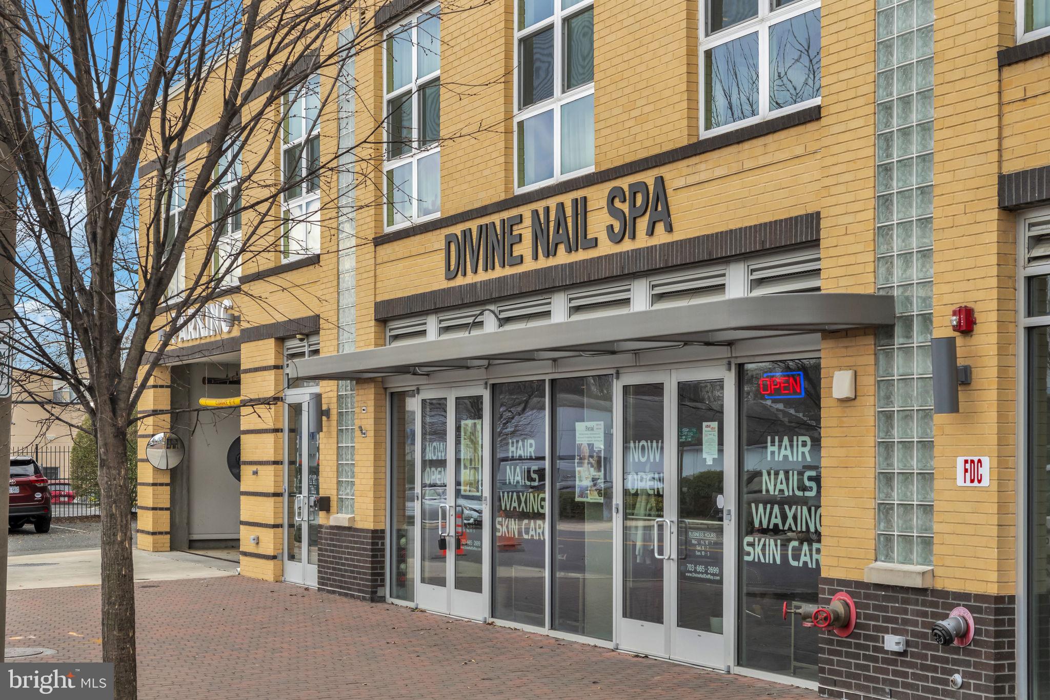 DEL RAY - Residential