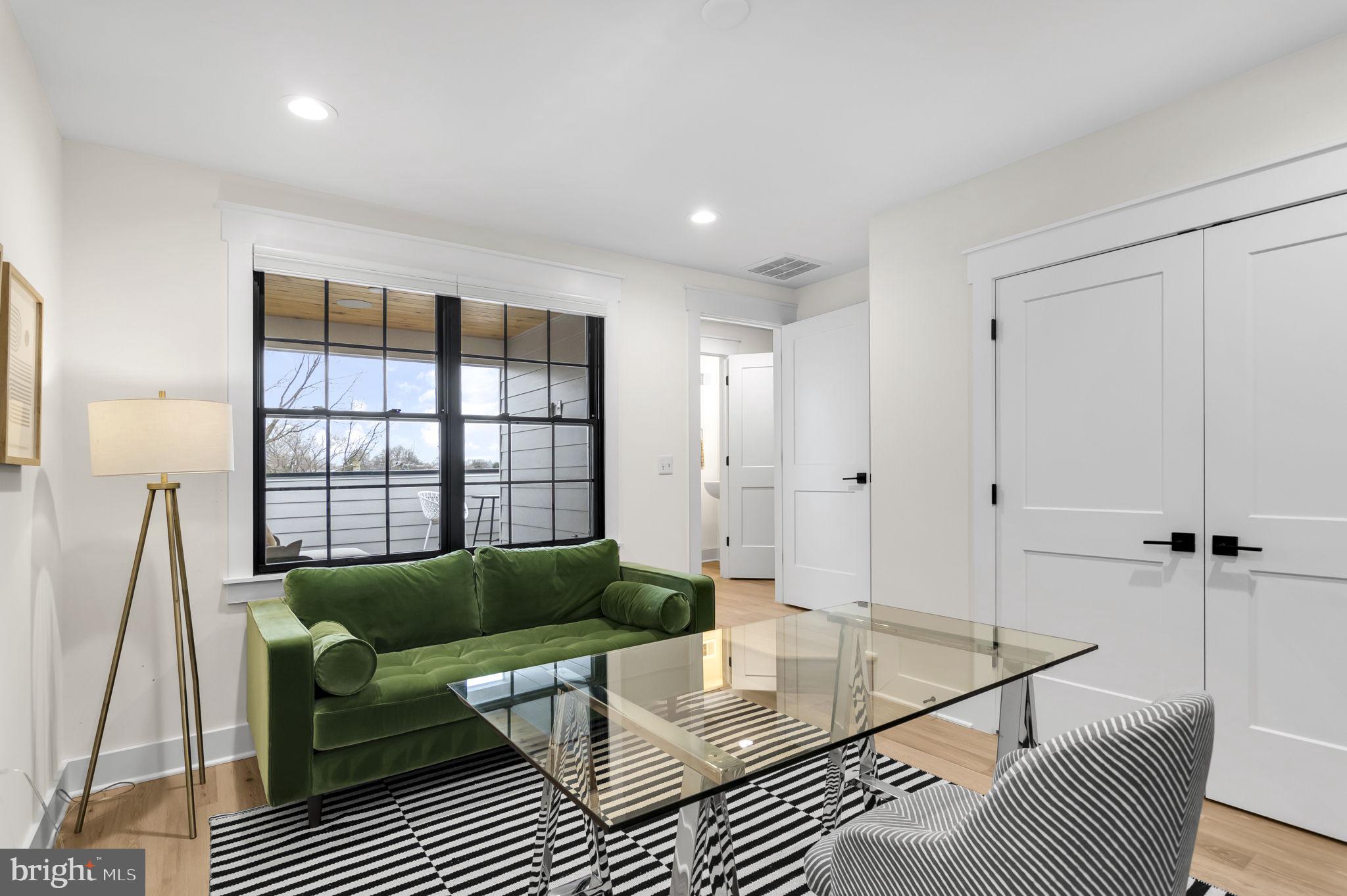 DEL RAY - Residential