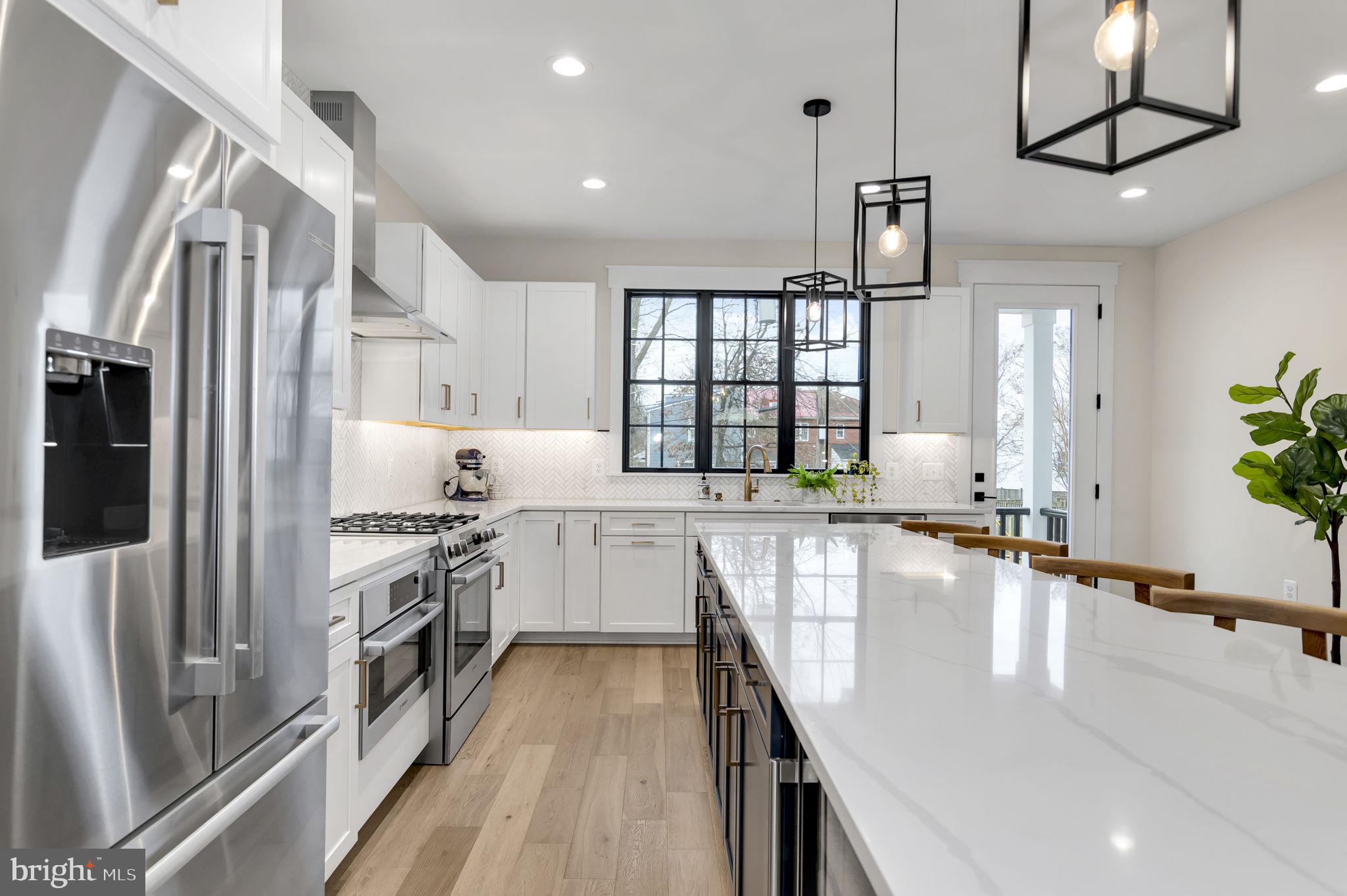 DEL RAY - Residential