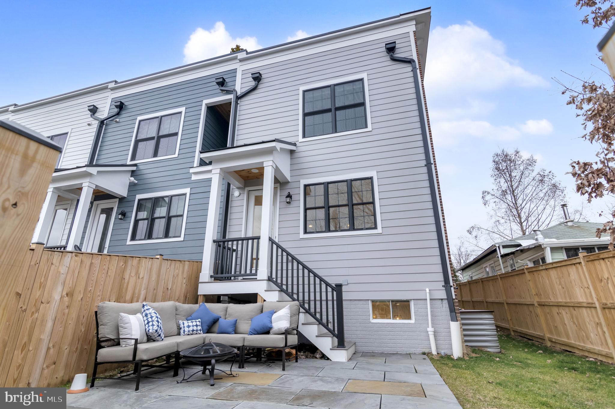 DEL RAY - Residential