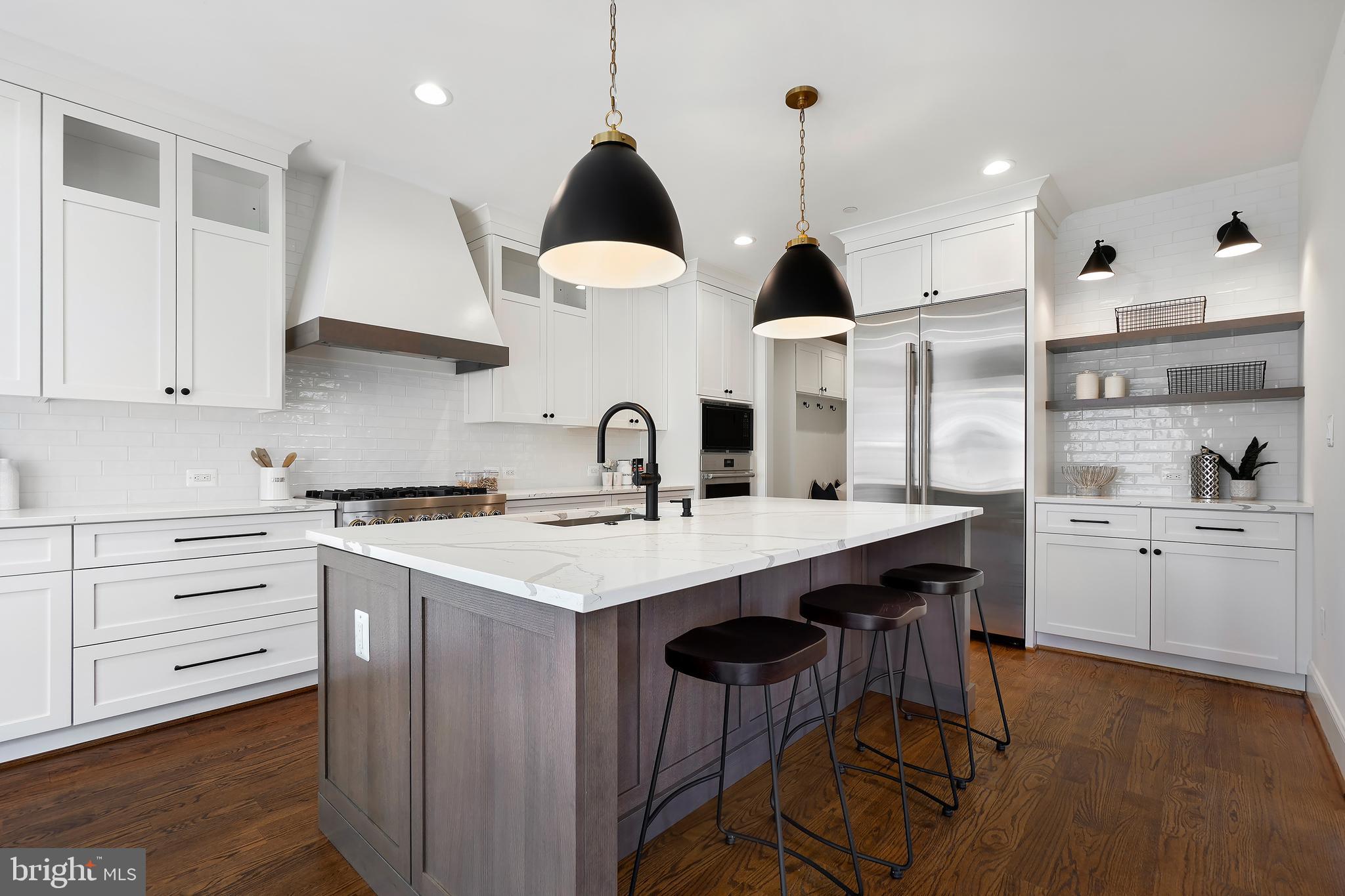 BRADMOOR - Residential