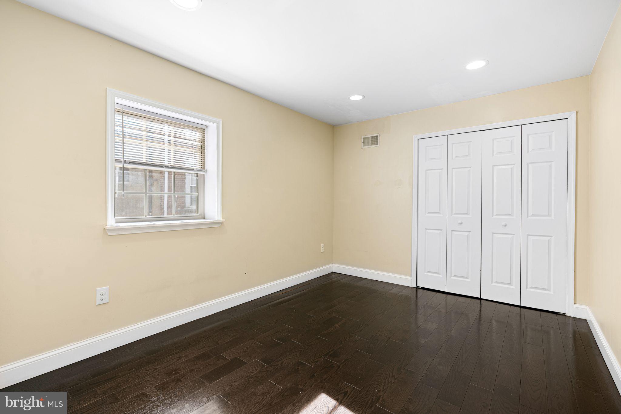 PASSYUNK SQUARE - Residential