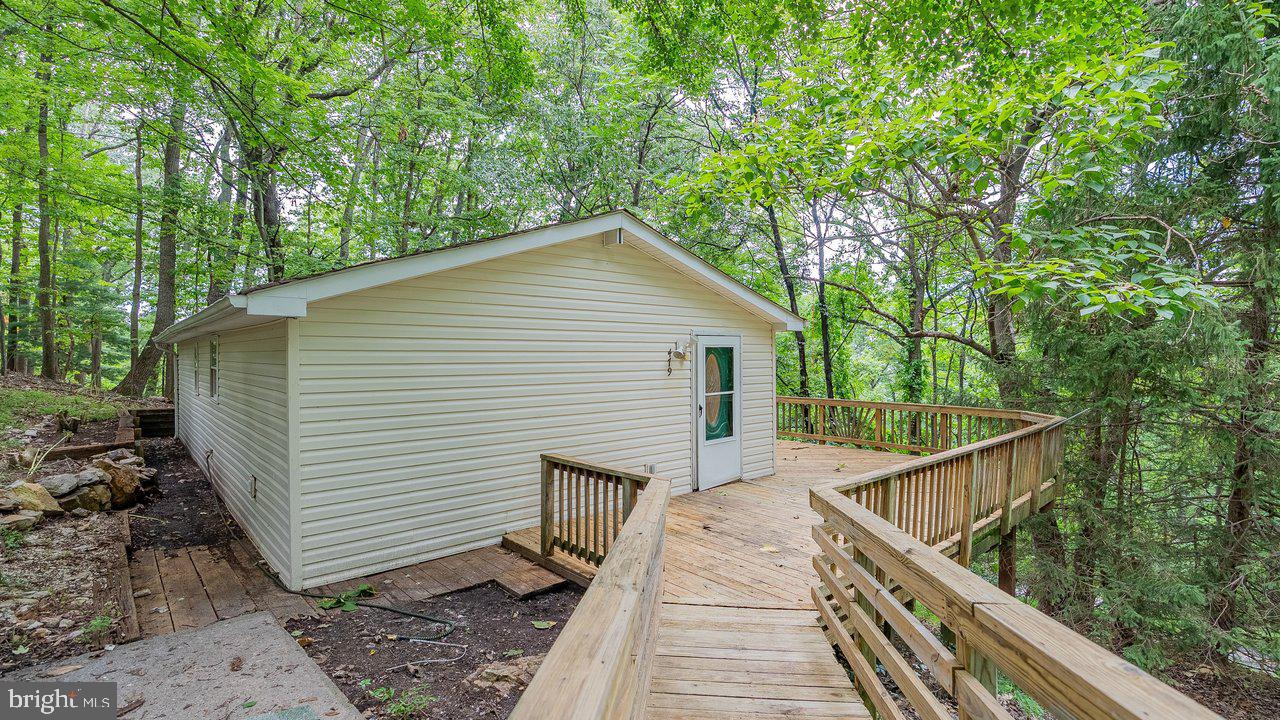 479 VESEY DRIVE