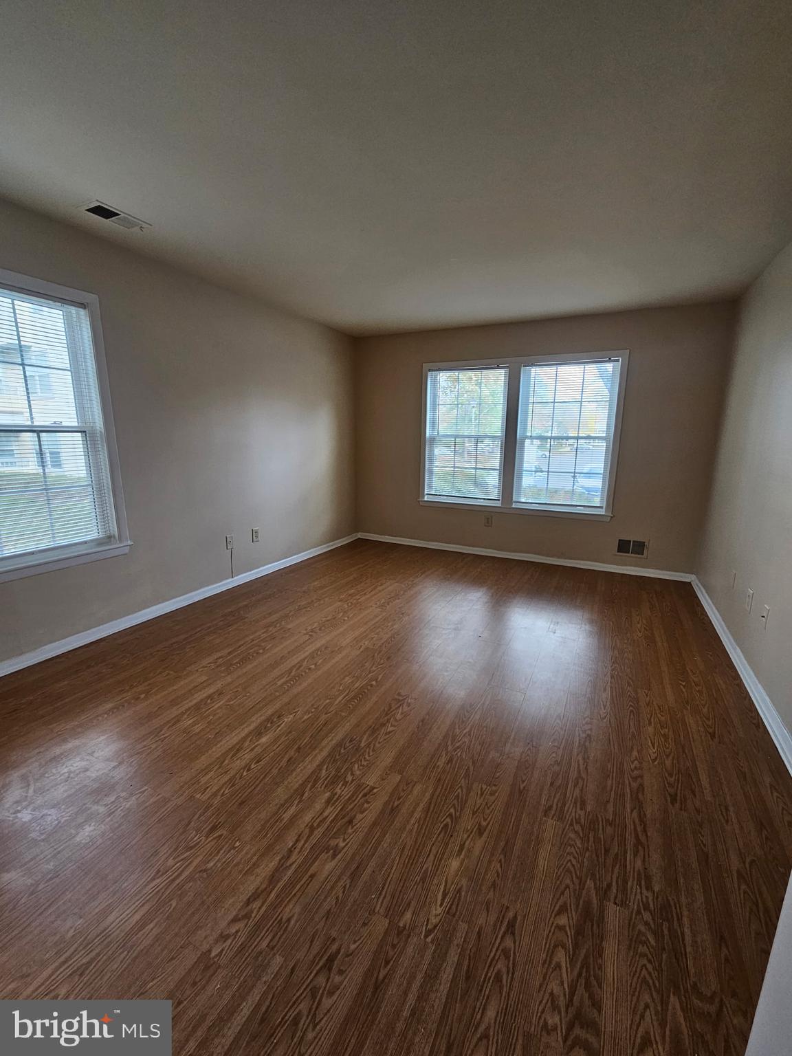 CANAL POINTE - Residential Lease