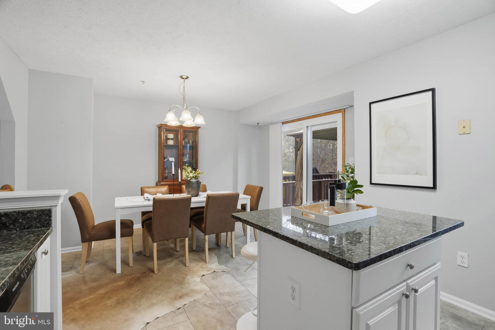 SUMMERS RUN - Residential