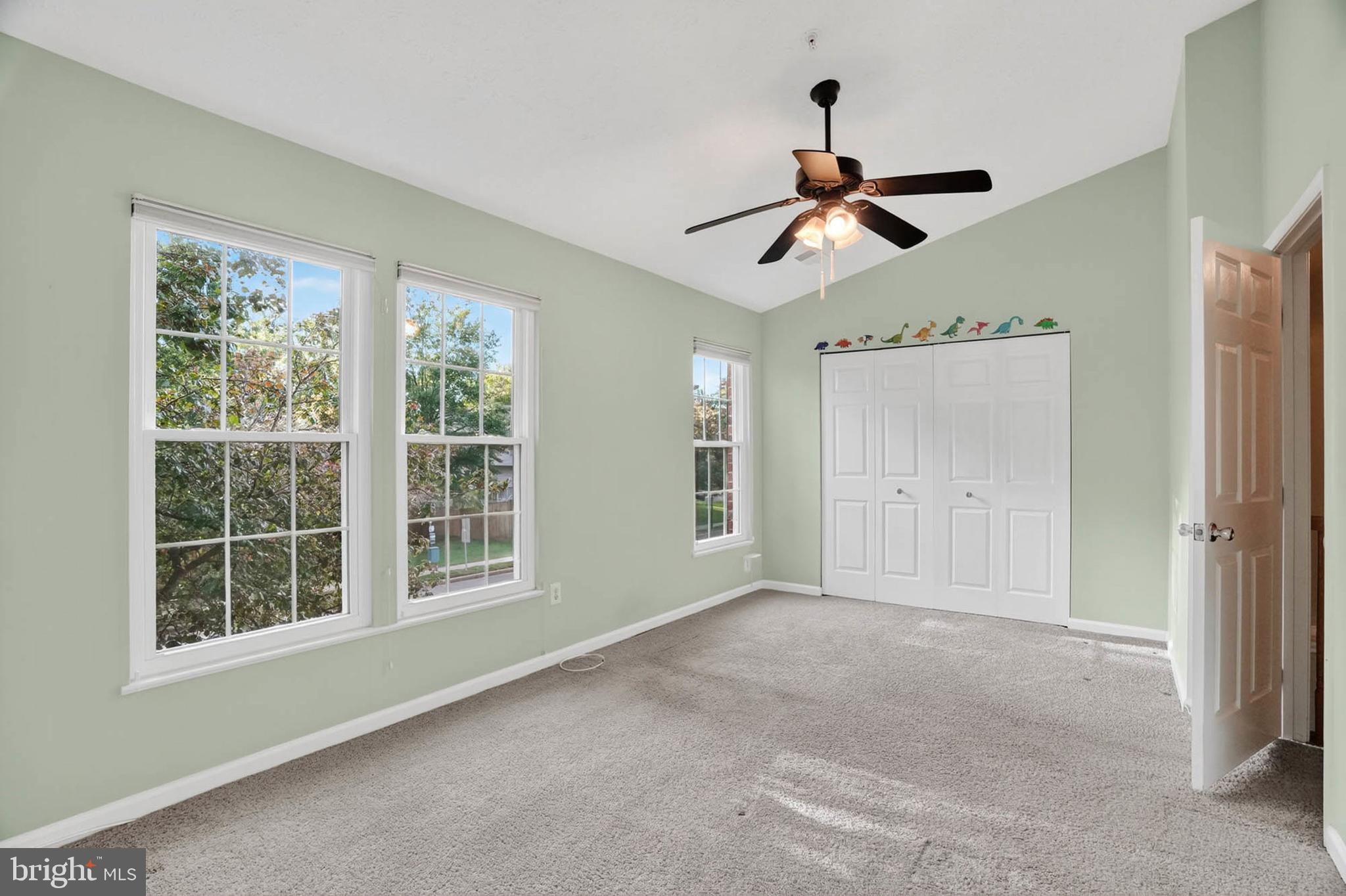 SUMMERS RUN - Residential