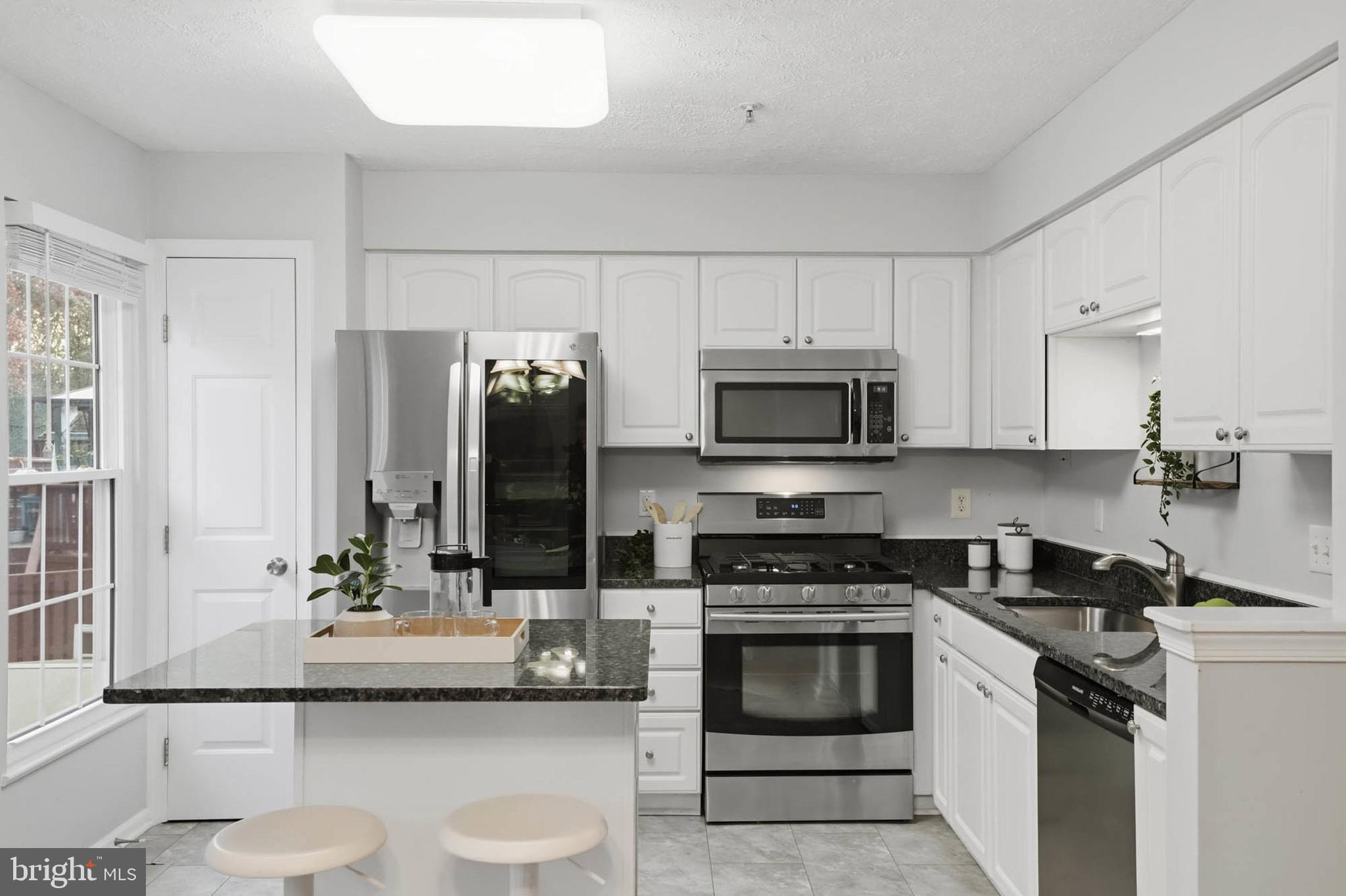 SUMMERS RUN - Residential