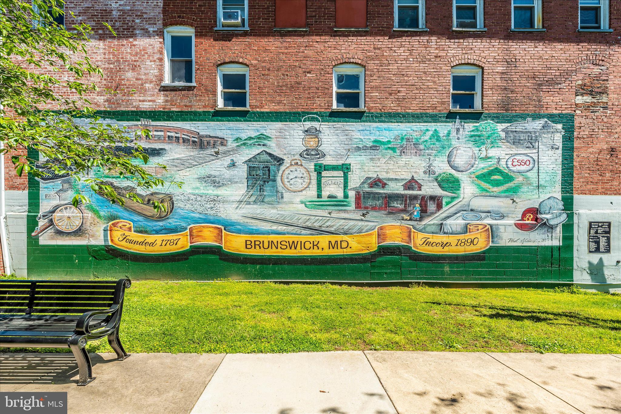 BRUNSWICK CROSSING - Residential