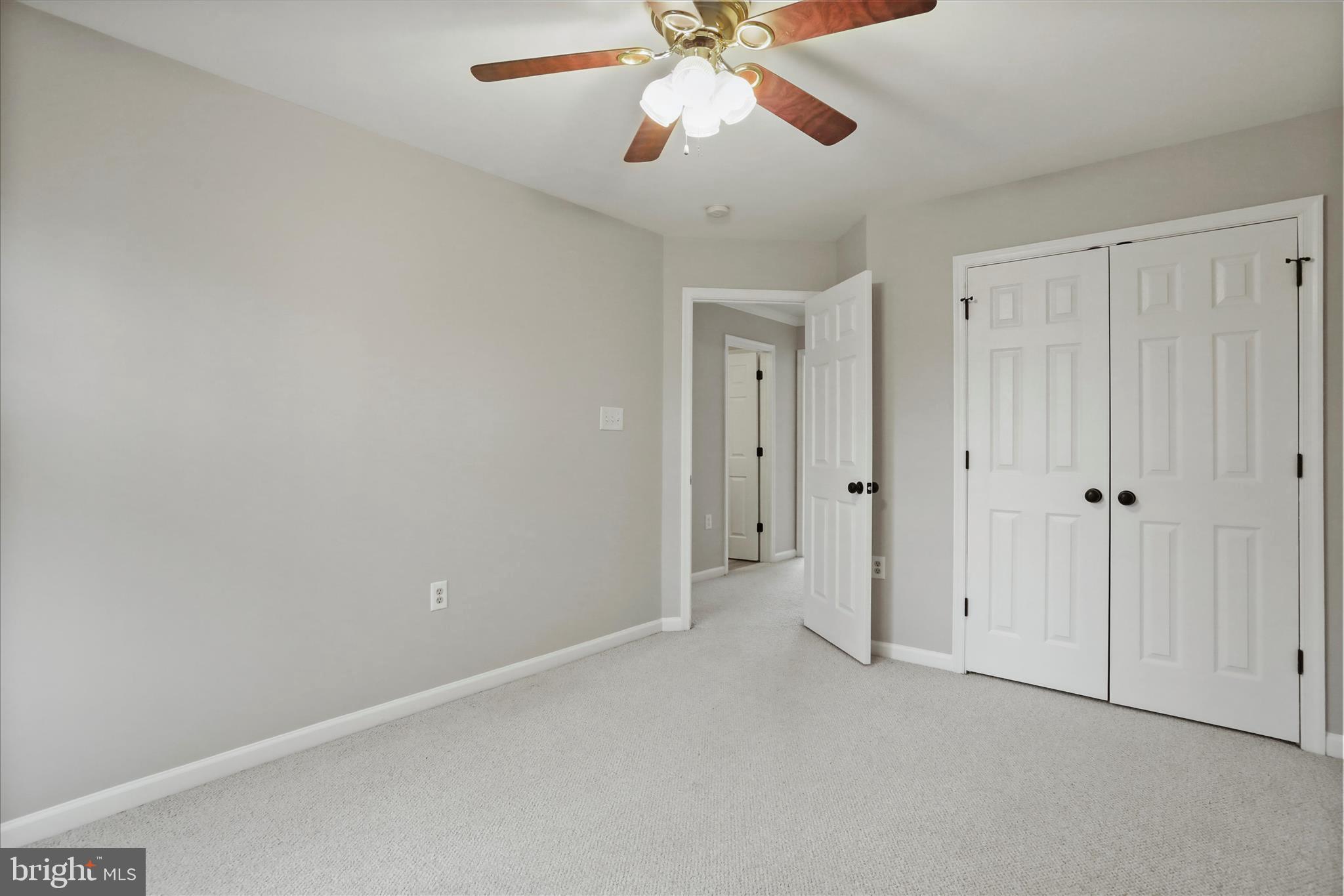 LAUREL RIDGE - Residential