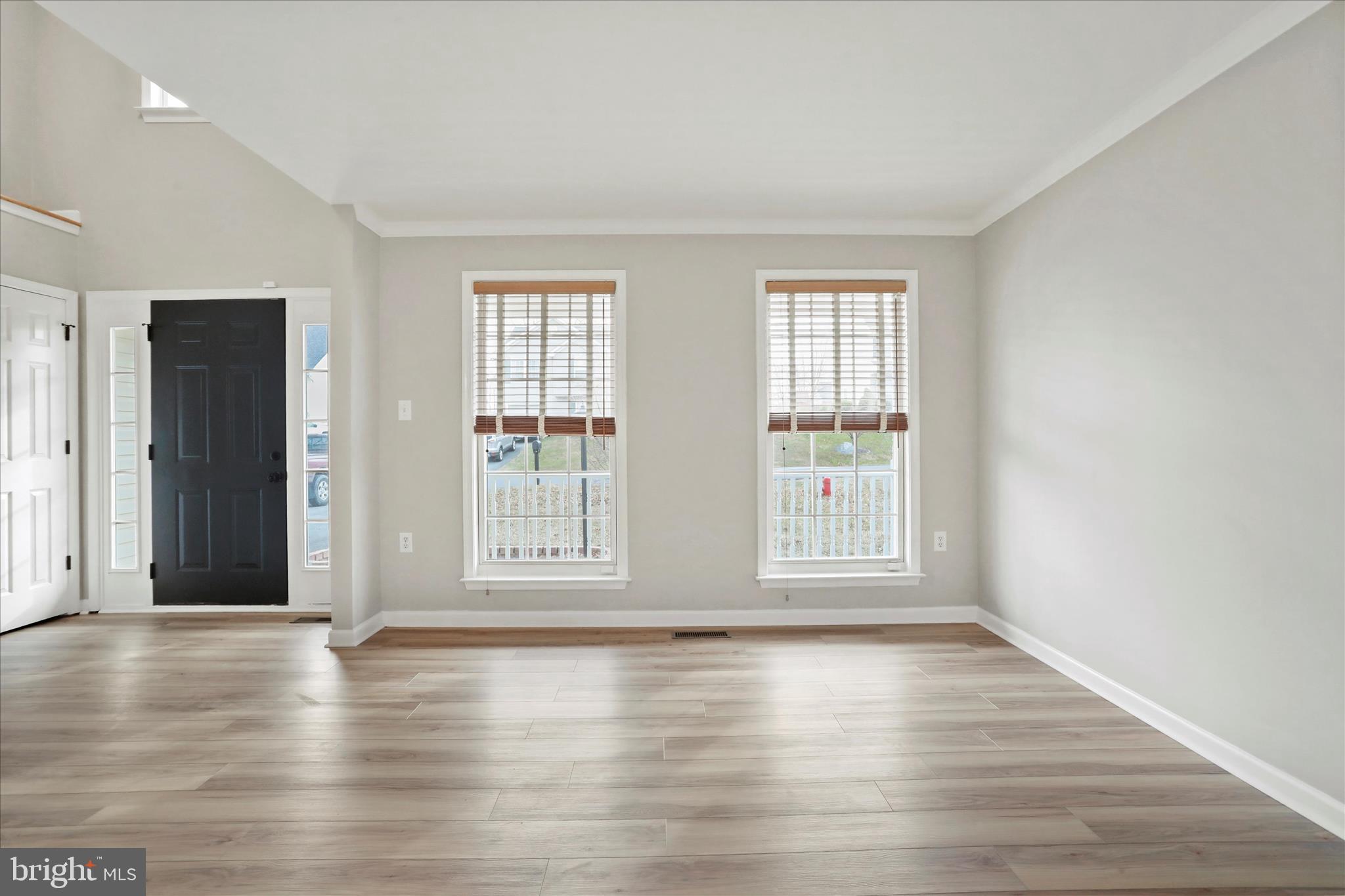 LAUREL RIDGE - Residential