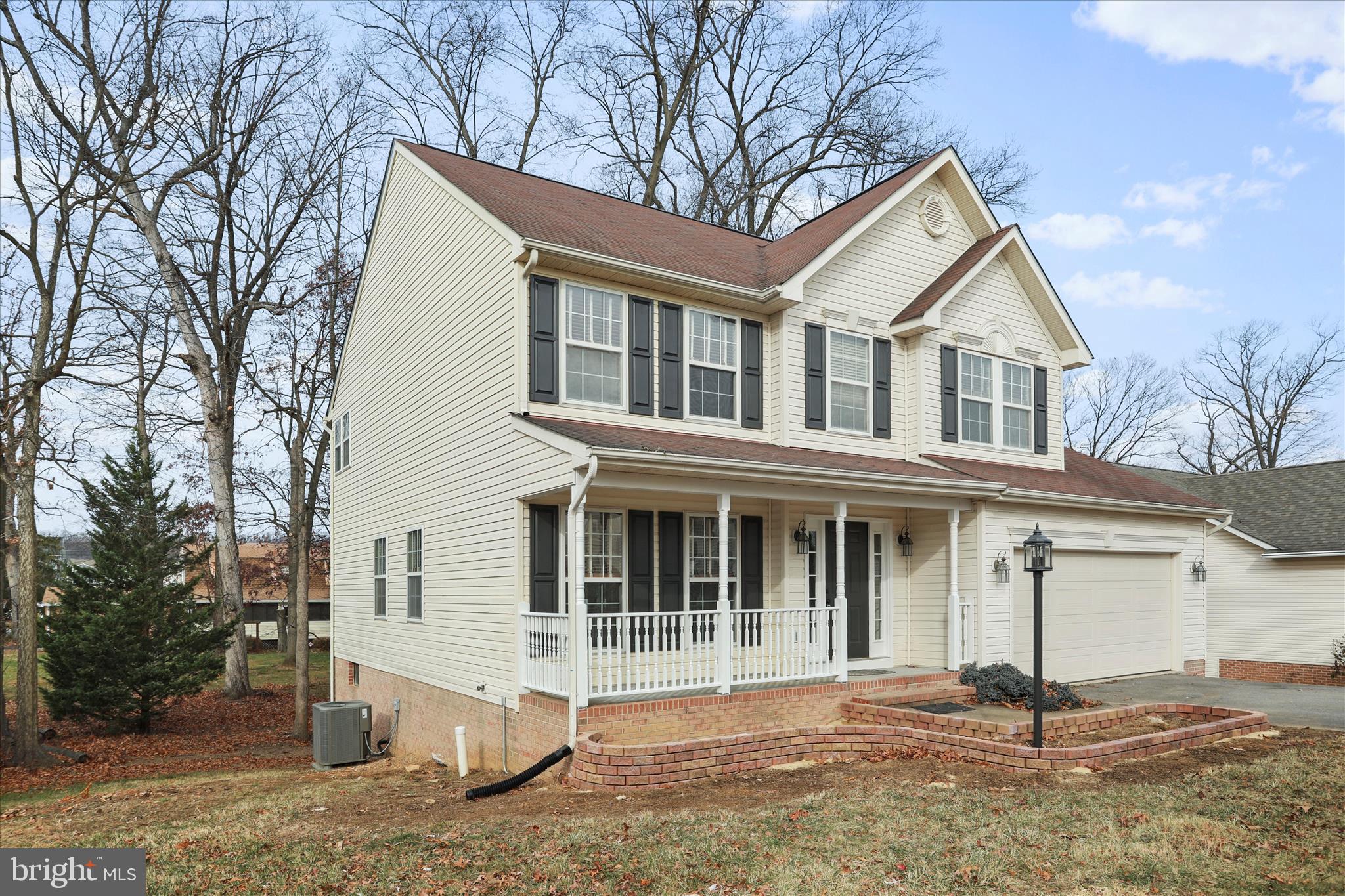 LAUREL RIDGE - Residential