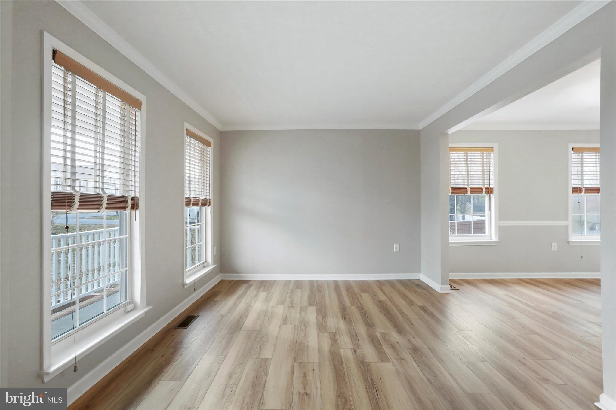 LAUREL RIDGE - Residential