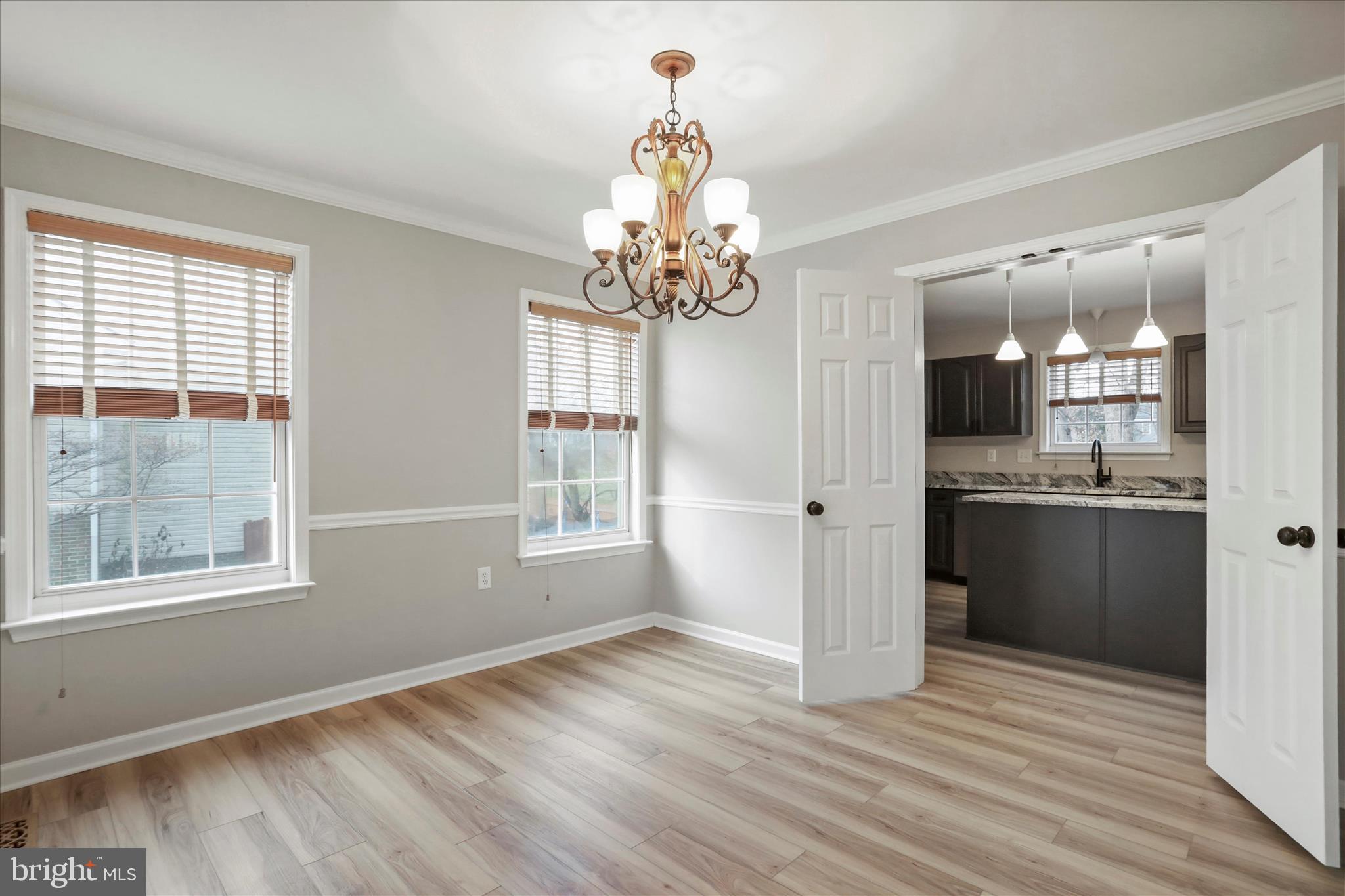 LAUREL RIDGE - Residential