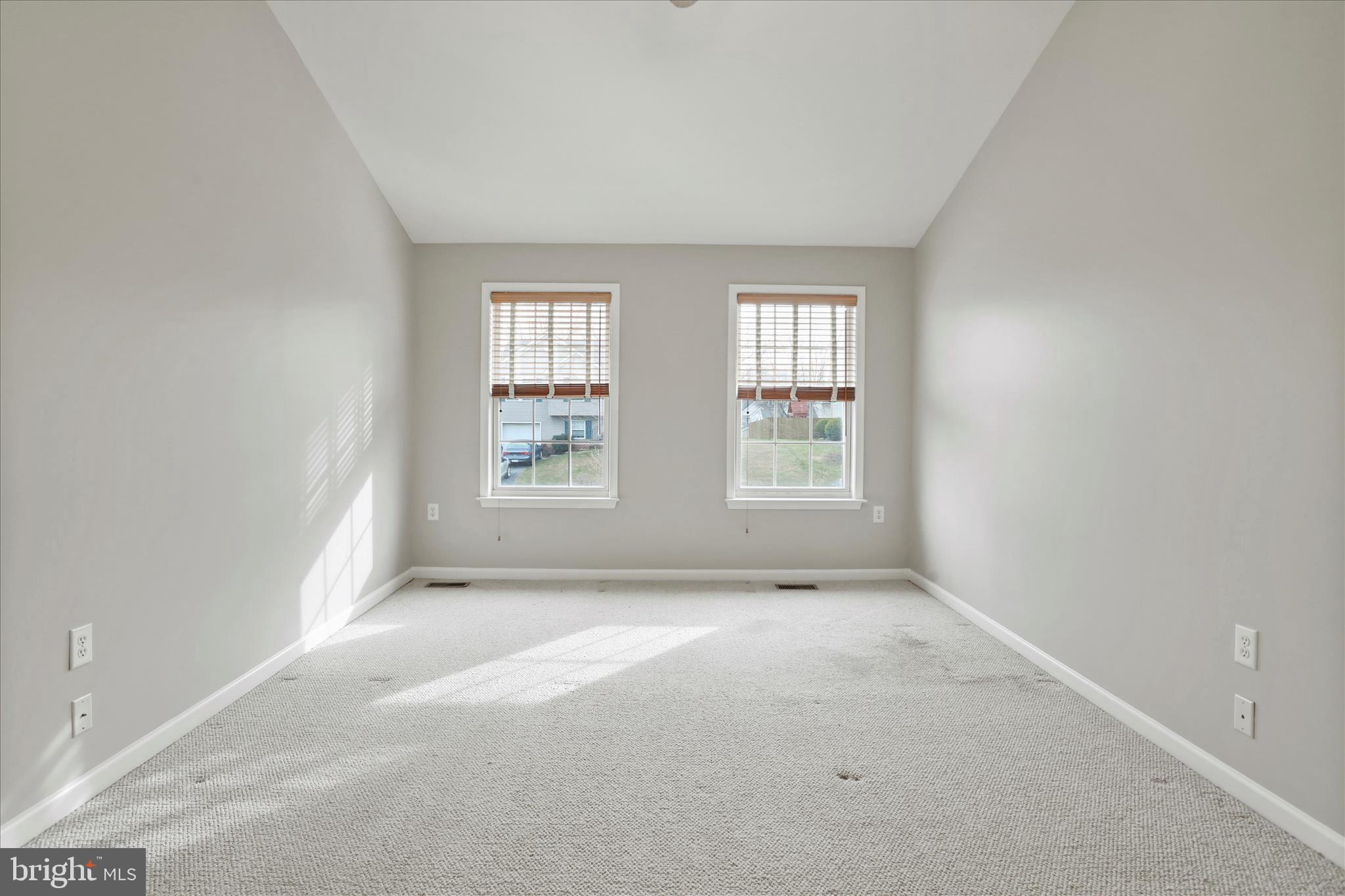 LAUREL RIDGE - Residential